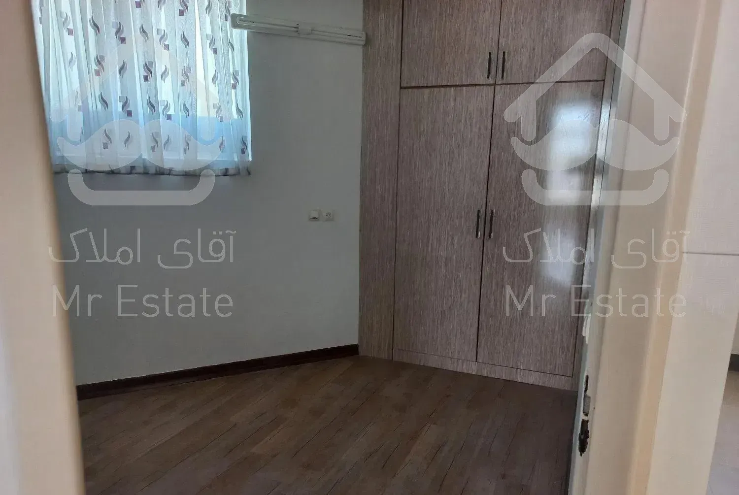 آپارتمان ۹۰ متری دو خوابه