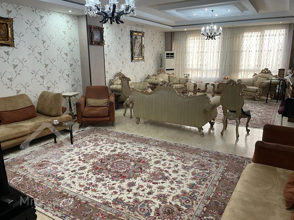 آپارتمان ١٤٠ متر واقع در شمال آيت اله كاشاني