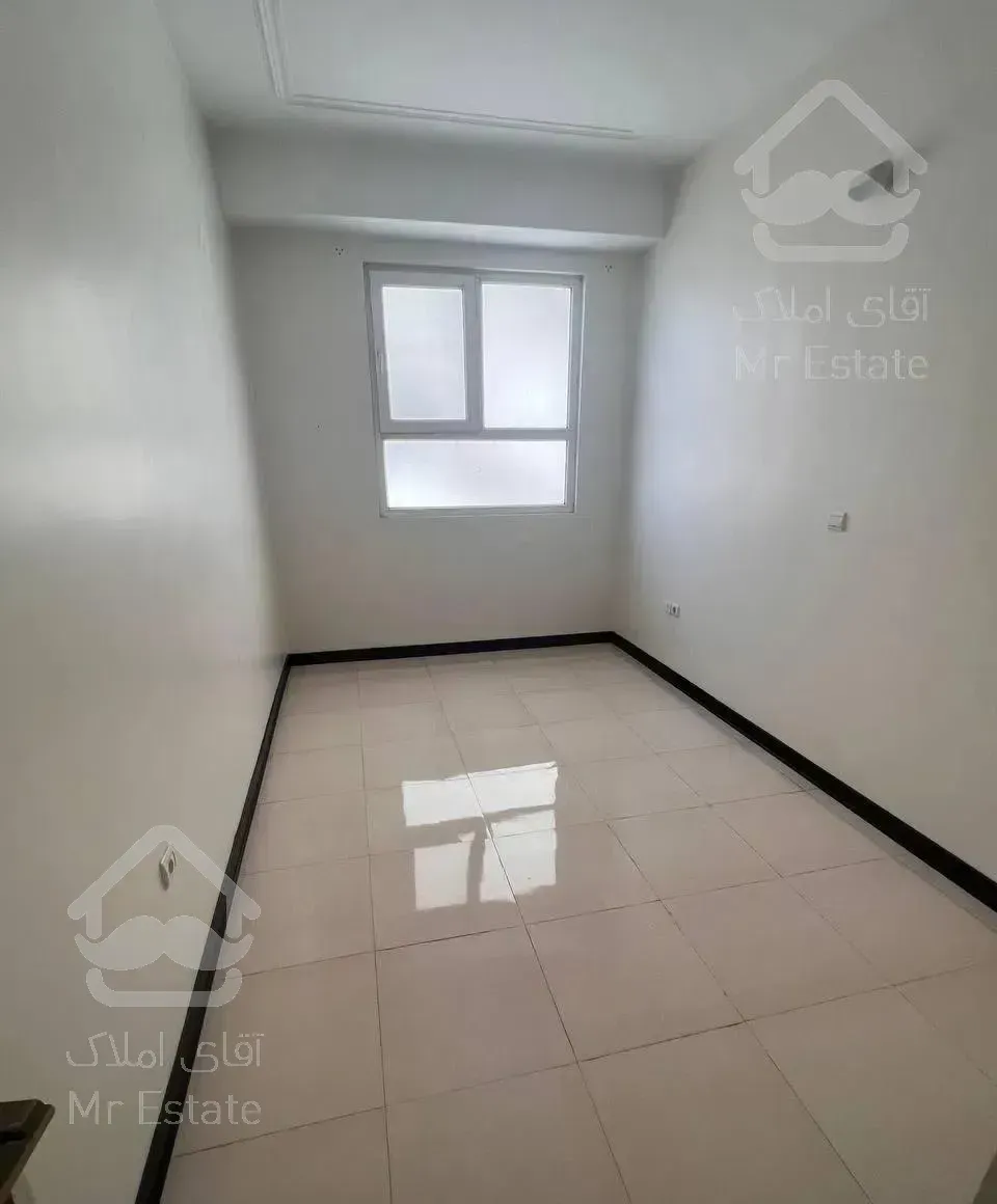 برج مجلل در منطقه سرمایه گذاری مطمعن