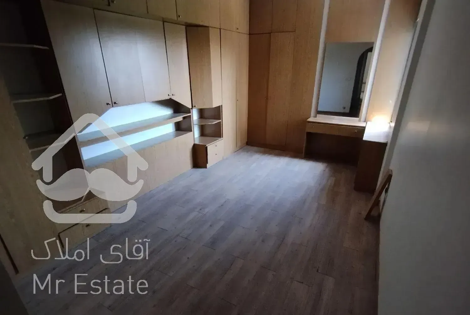 ۱۳۵متر سه خوابه