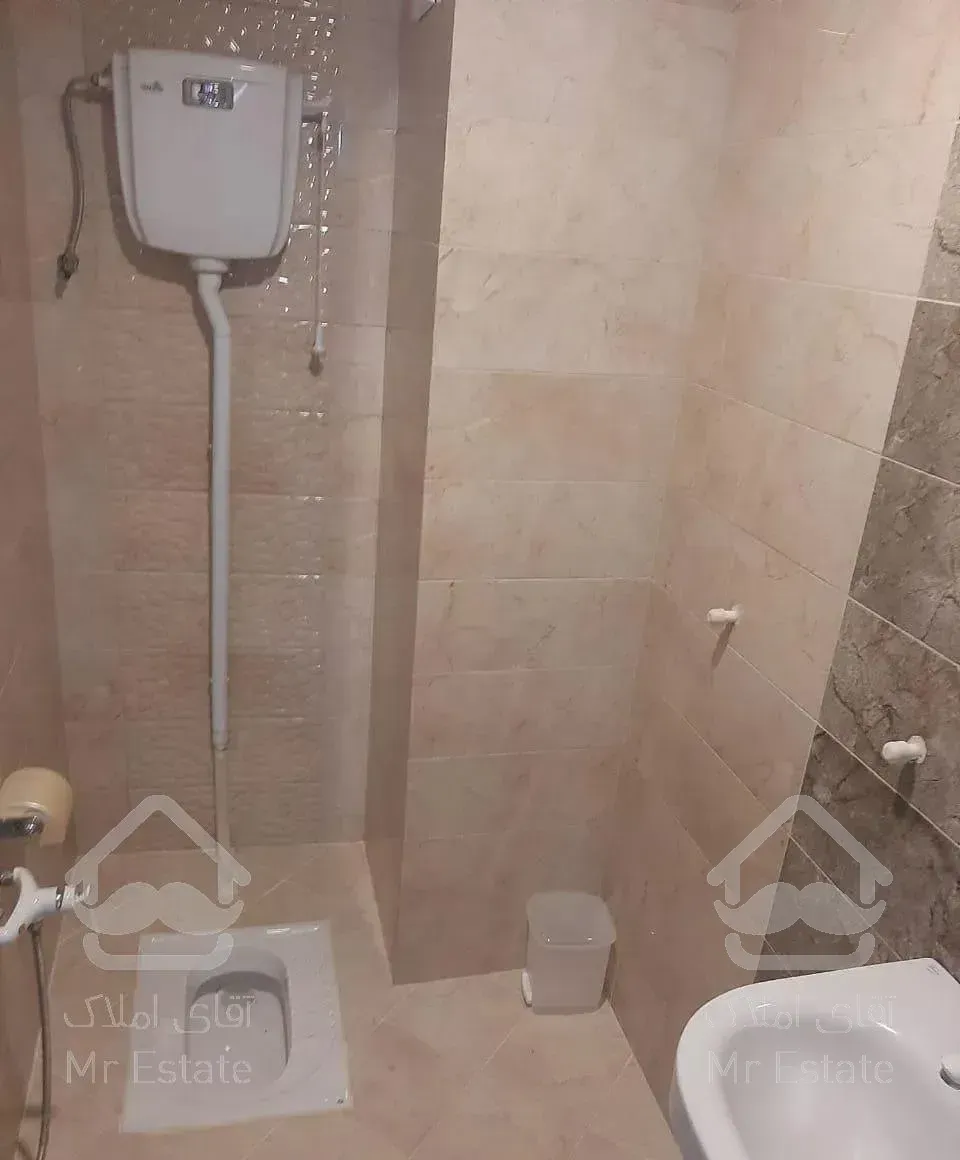 ۹۸ متر،تک واحدی،حزین