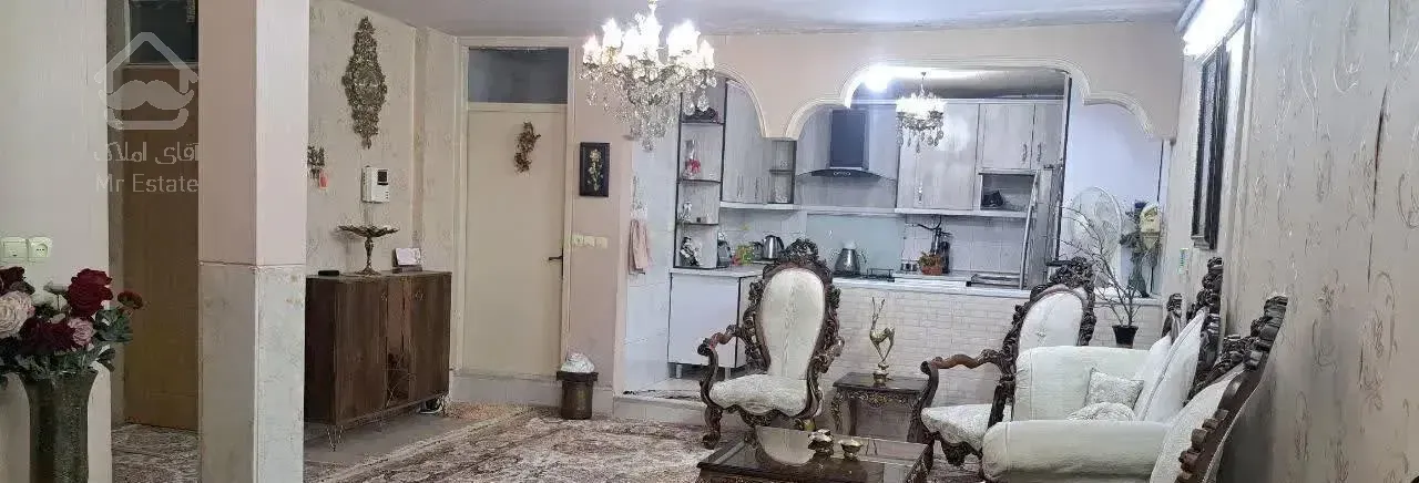 ۶۸متر/۱خواب/احمدحسینی/گذرده متری