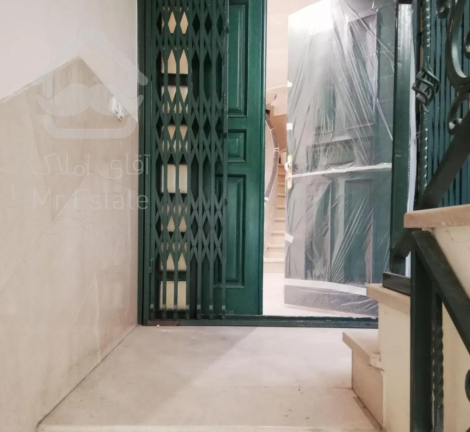 180 مـتــر 3 خـواب  دوبلــکس  ولـیـعـصر  زرتـشــت