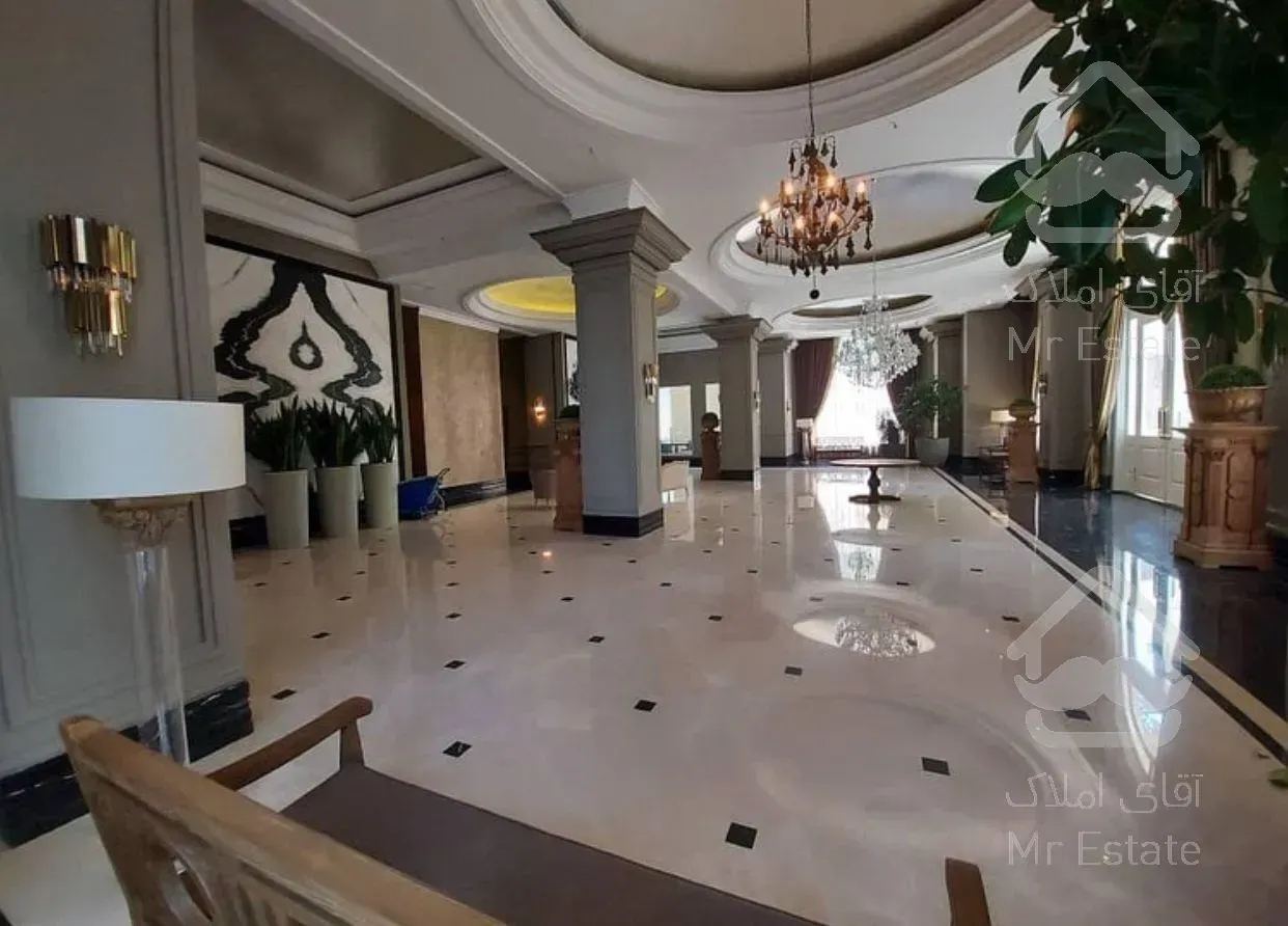 خرید آپارتمان 250 متری فرمانیه شرقی