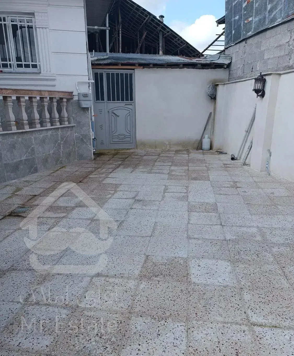 فروش ویلایی  خوش نقشه کلید نخورده در شهر رشت