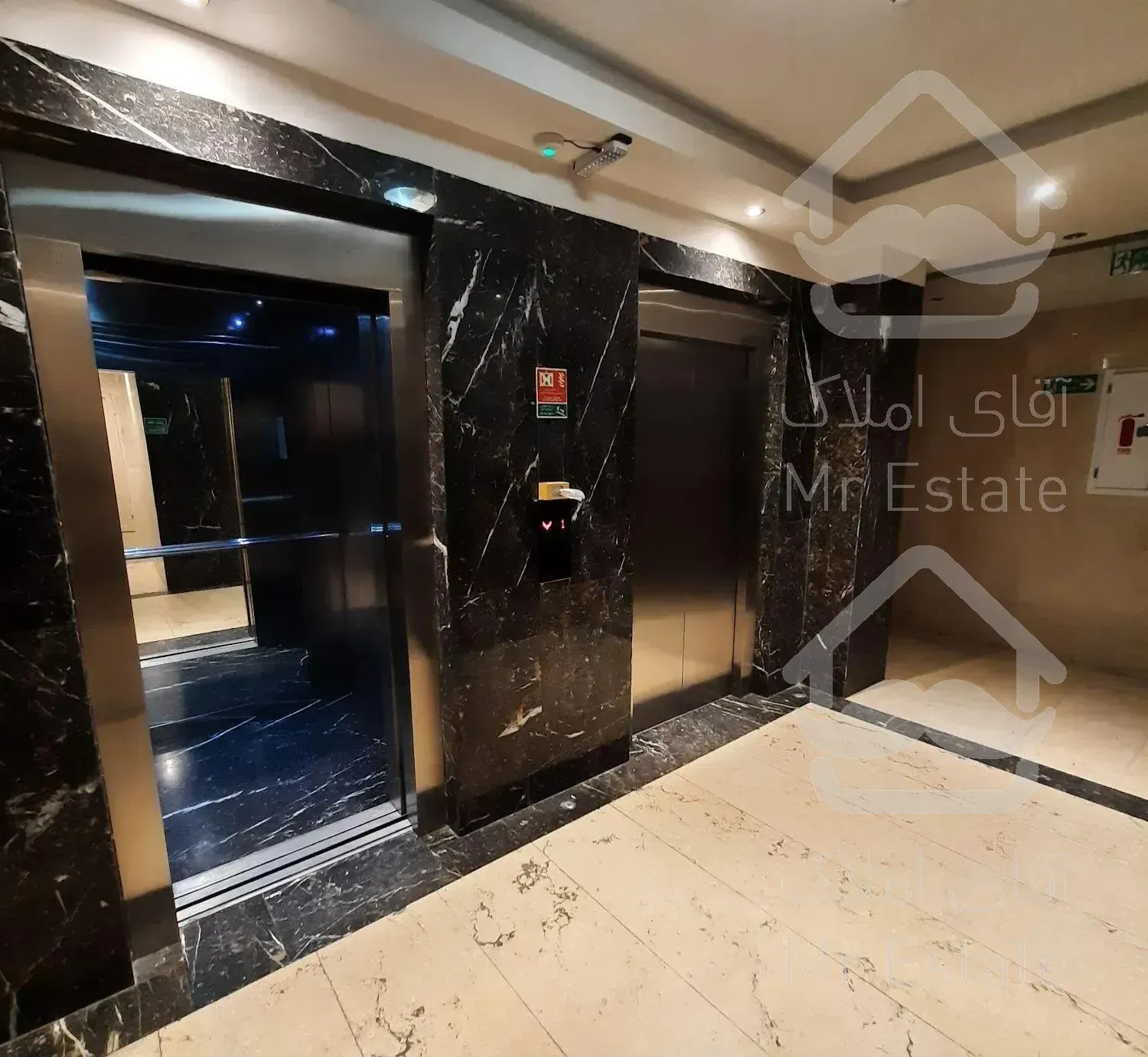 ۶۳متر اشرفی اصفهانی/ ۴ساله طبقه۶/ اعیان نشین