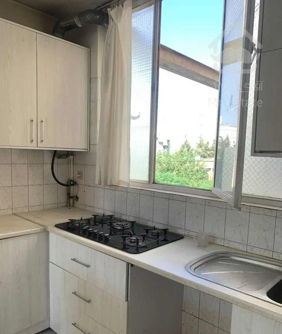 اجاره آپارتمان ۶۰ متری ۱ خوابه طبقه ۳