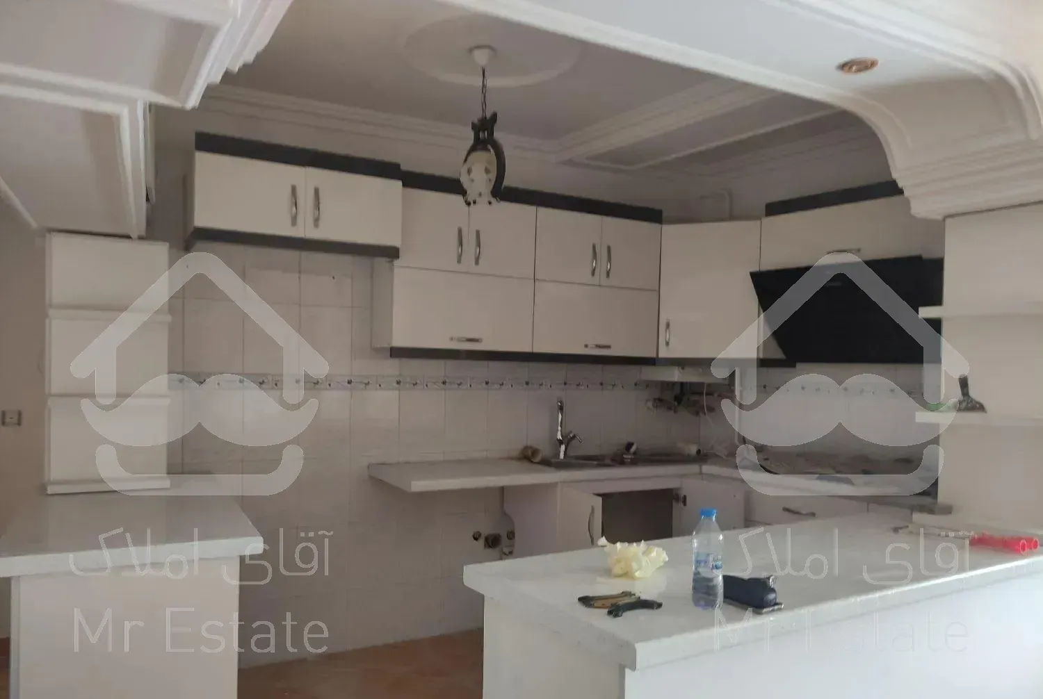 آپارتمان۹۰متری منطقه آزادانزلی جنب مجتمع کاسپین