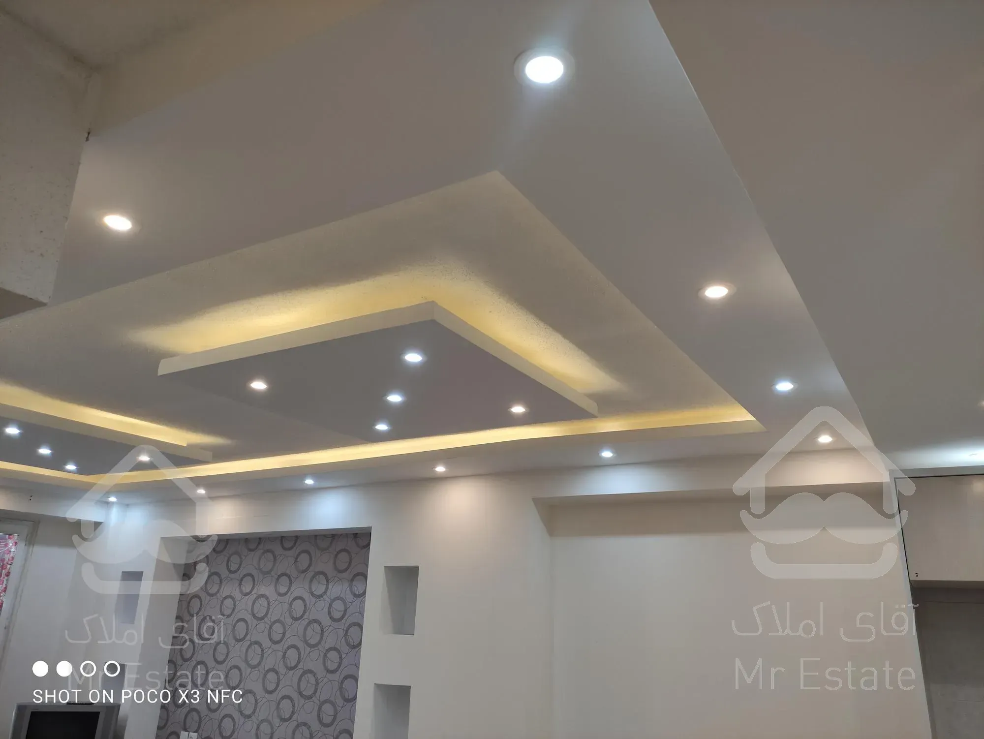 آپارتمان فروشی پرند دوخواب فاز پنج