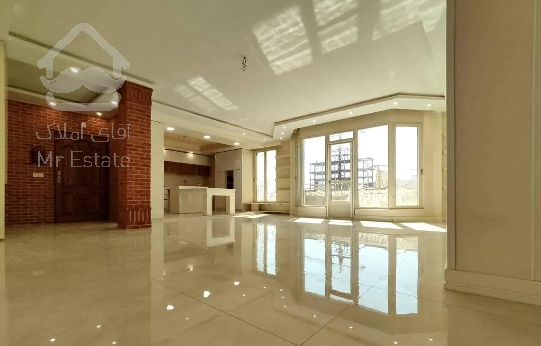 آپارتمان 115متر .سه خواب .شهرک لاله