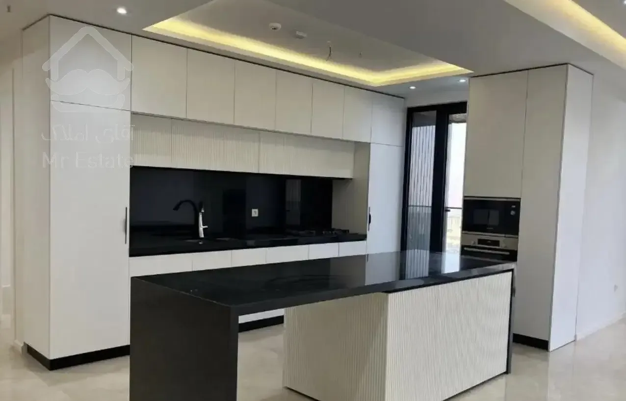 فروش آپارتمان ۱۷۰ متری ۳ خوابه در آجودانیه