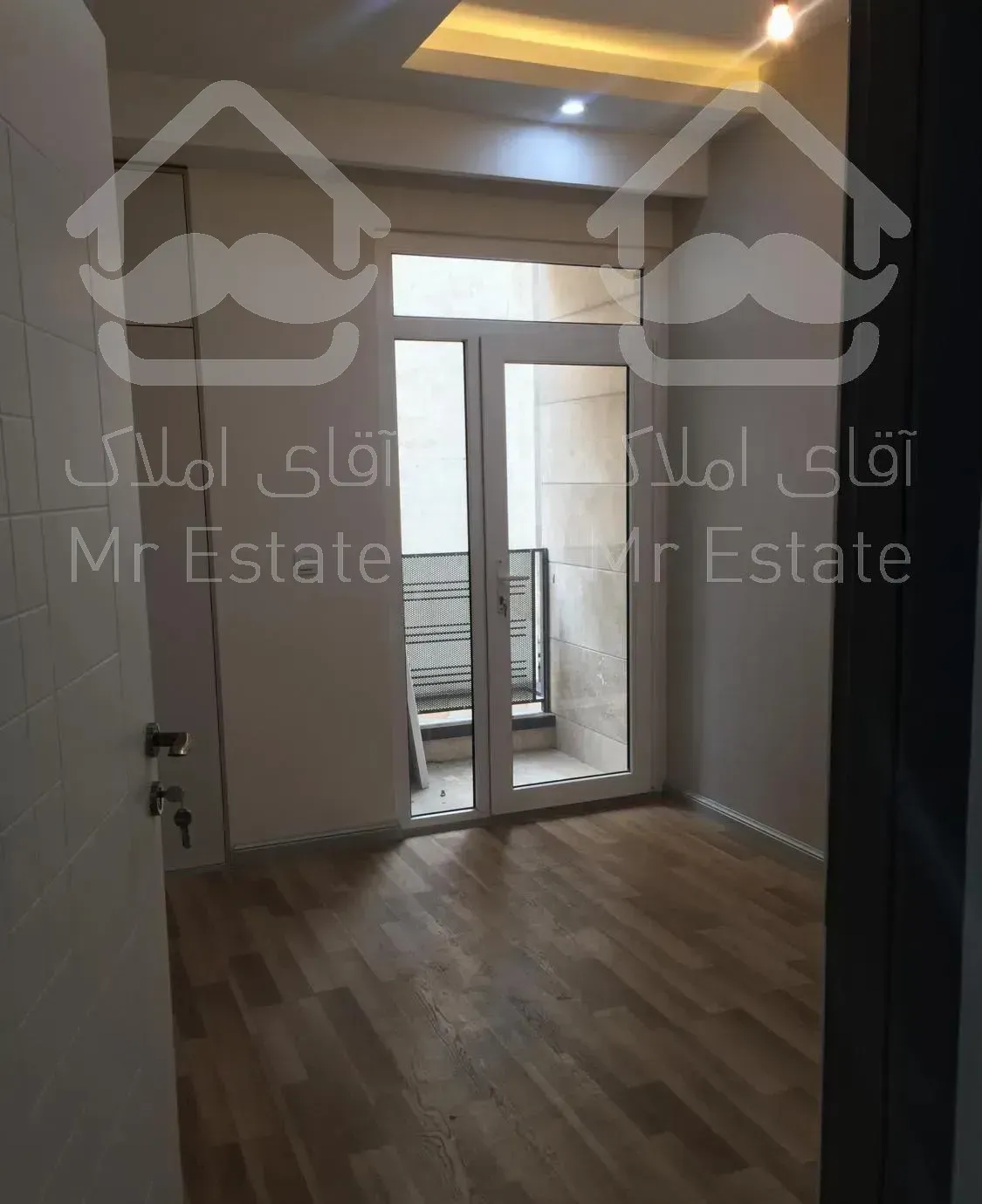 گیشا ۱۰۰ متر کلید نخورده شیک