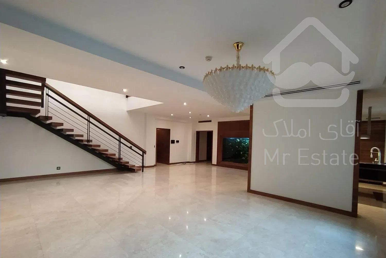 ۳۴۰ متر دوبلکس  فول دیپلمات نشین