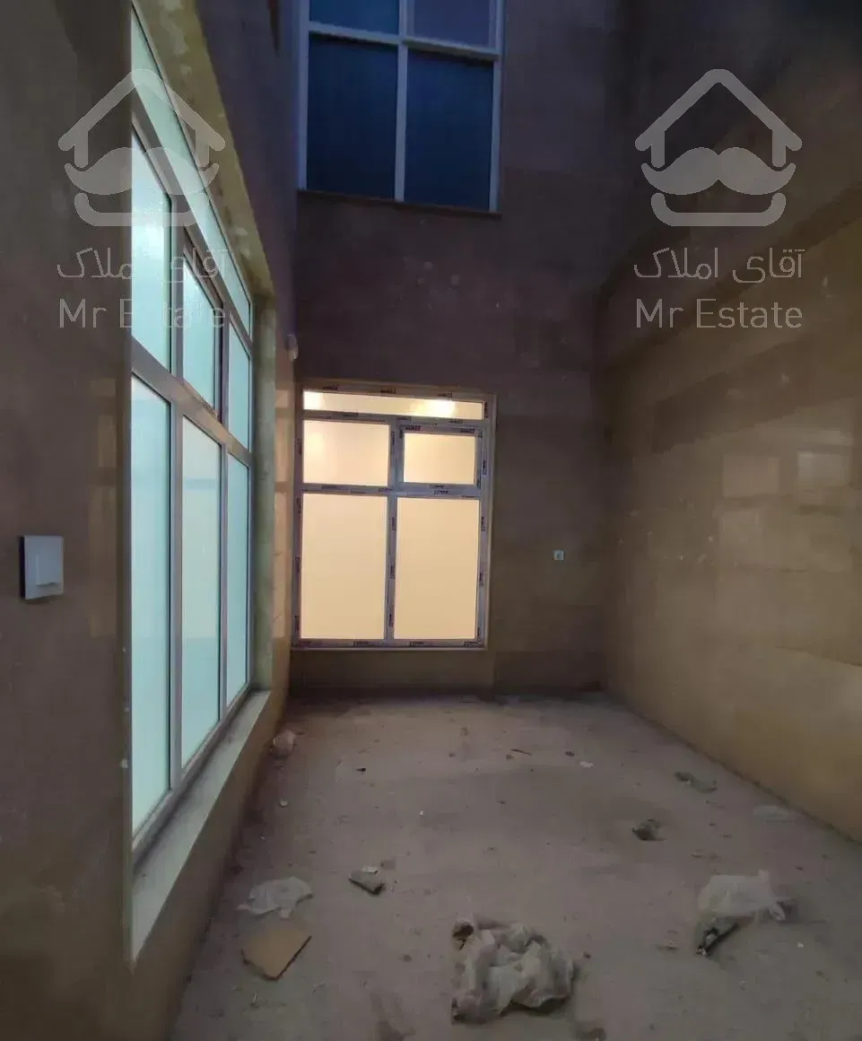 ۱۴۰ متر ۳ خوابه ۲ پارکینگ / چیتگر