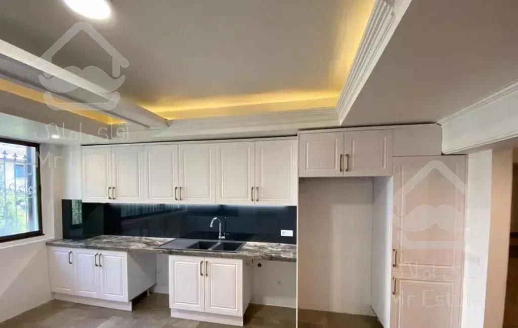 فروش آپارتمان ۲۱۵ متری شیخ بهایی  شمالی