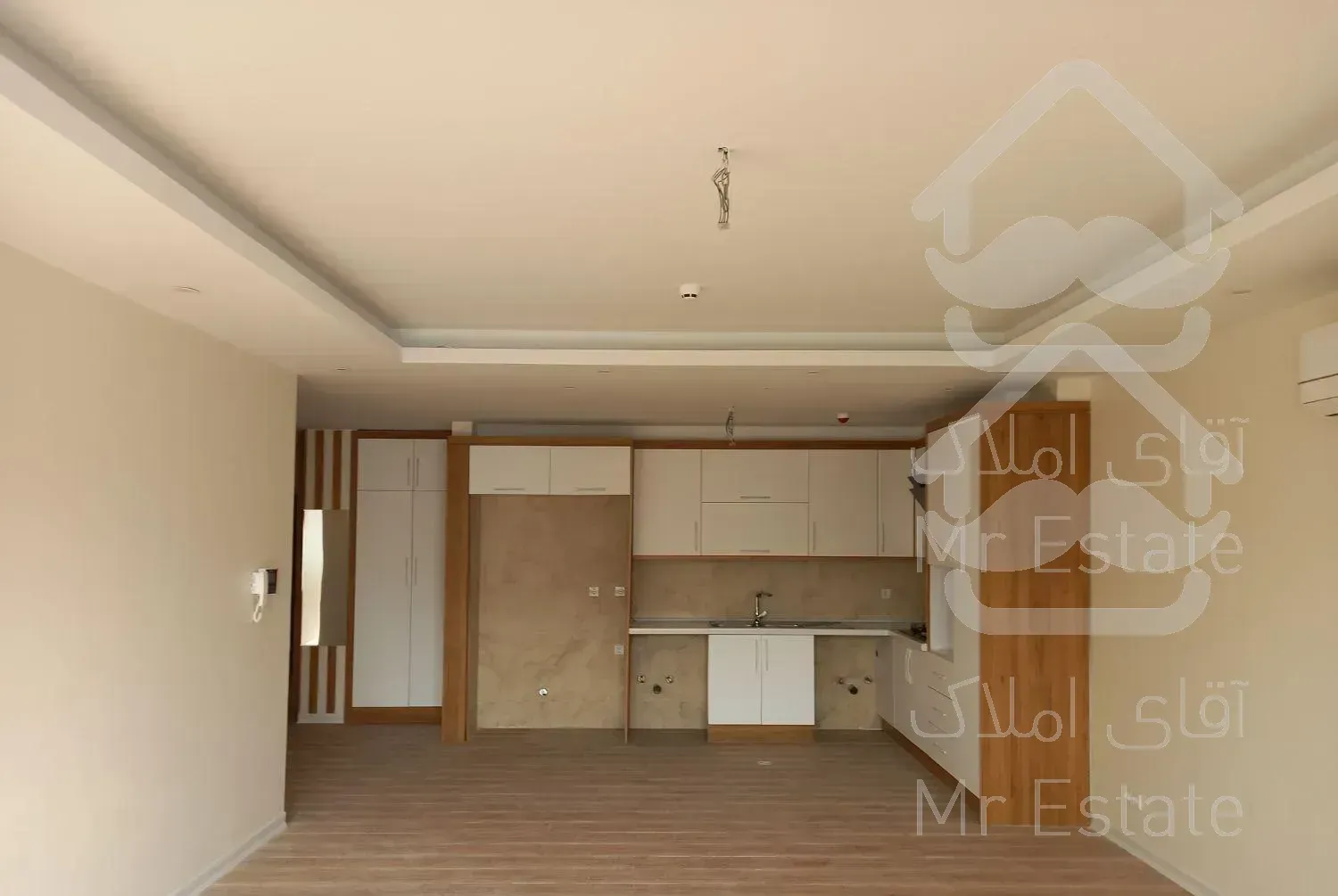 ۱۱۰متری کلید نخوردهبرجهای شهرک خرازی اردستانی