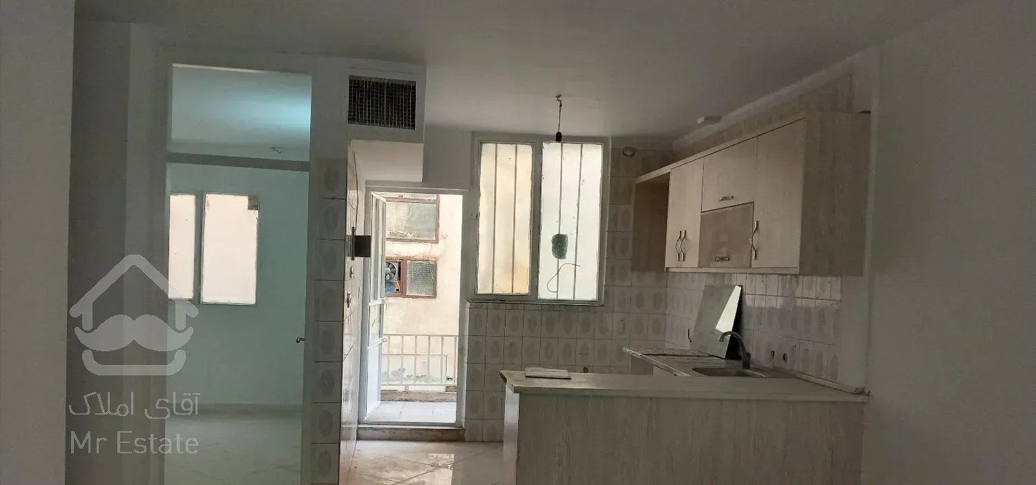 آپارتمان ۵۵ متری تک واحد پیروزی میدان بروجردی