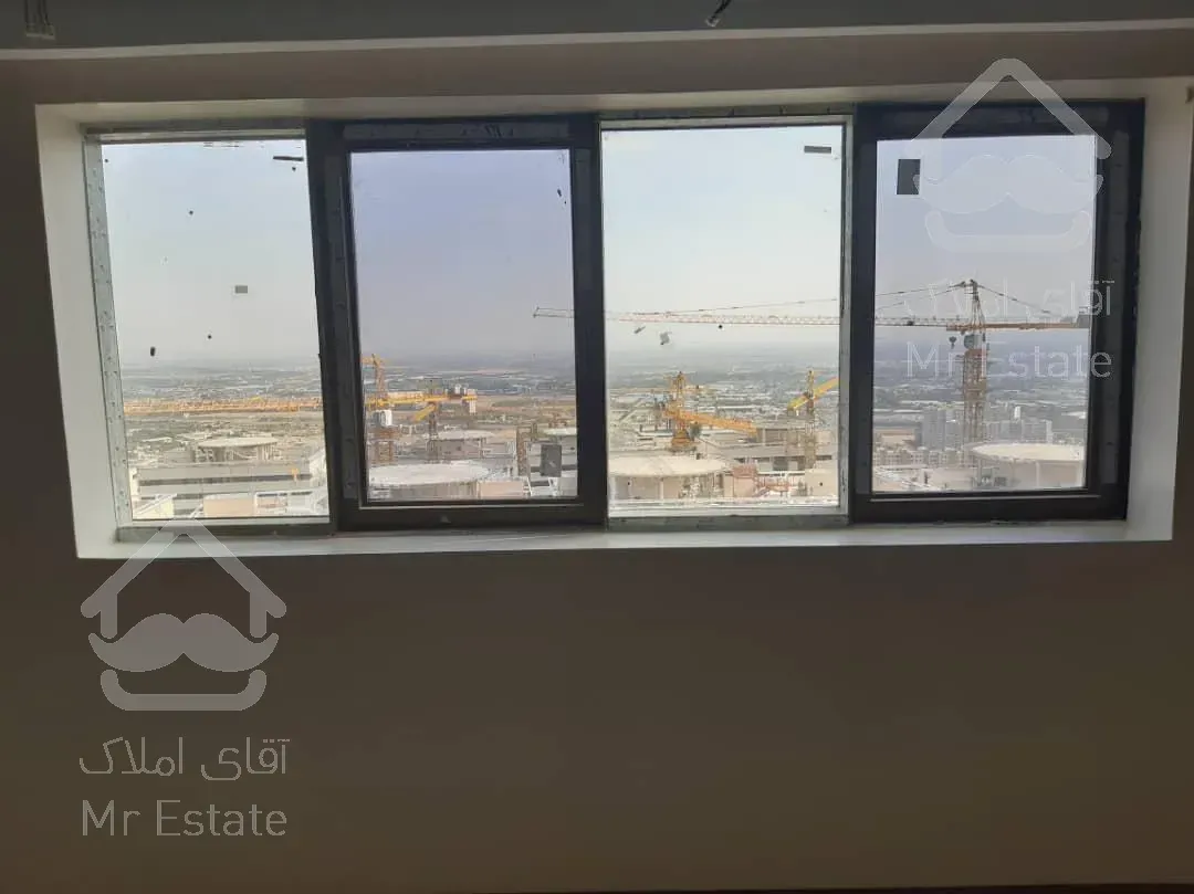 فروش ۱۱۲ متری هوافضا طبقه آخر بدون مشرف