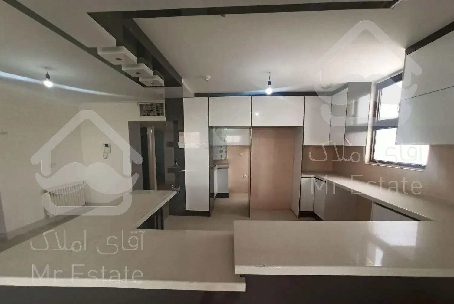 آپارتمان ۱۰۳ متری ۲ خواب خیابان سراج