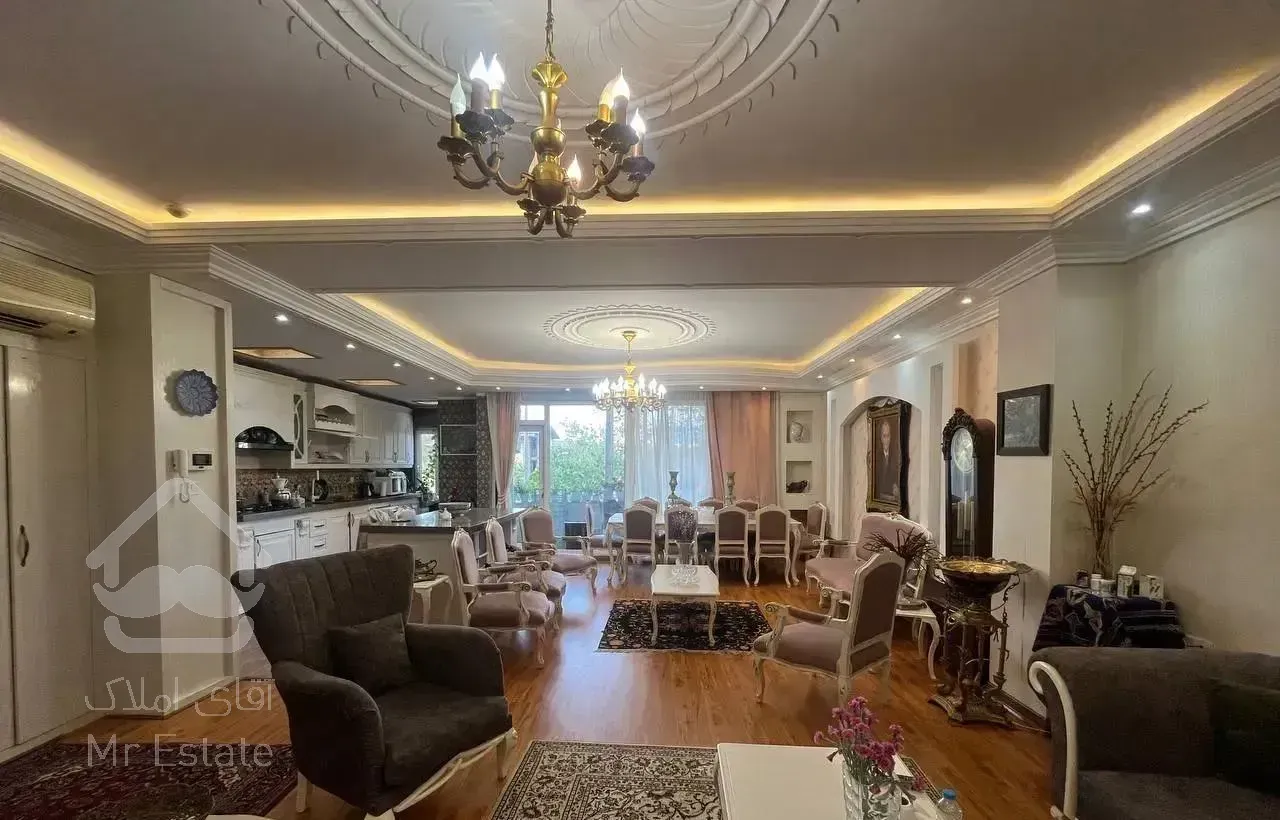 فروش آپارتمان ۱۳۳ متری براصلی خیابان پاسداران