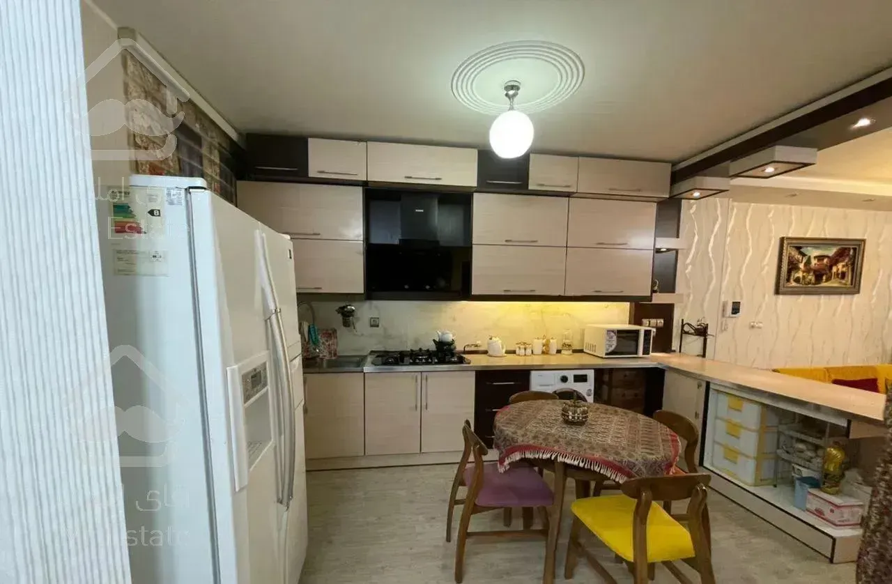 135 متر،همکف حیاط اختصاصی و راه مجزا از ساختمان