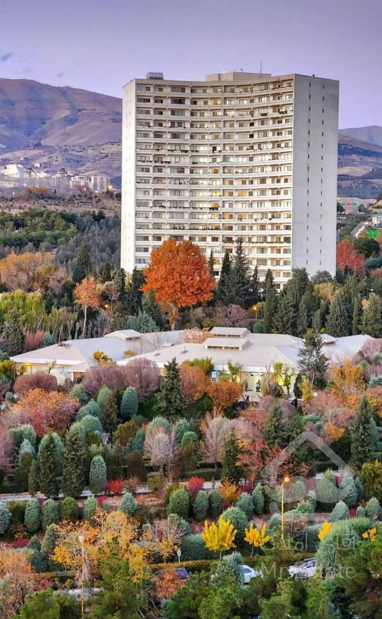 مورد فروش سه خواب/ویو بدون مشرف