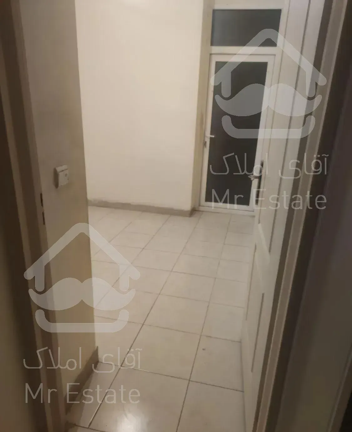 آپارتمان ۹۷ متری سه خوابه