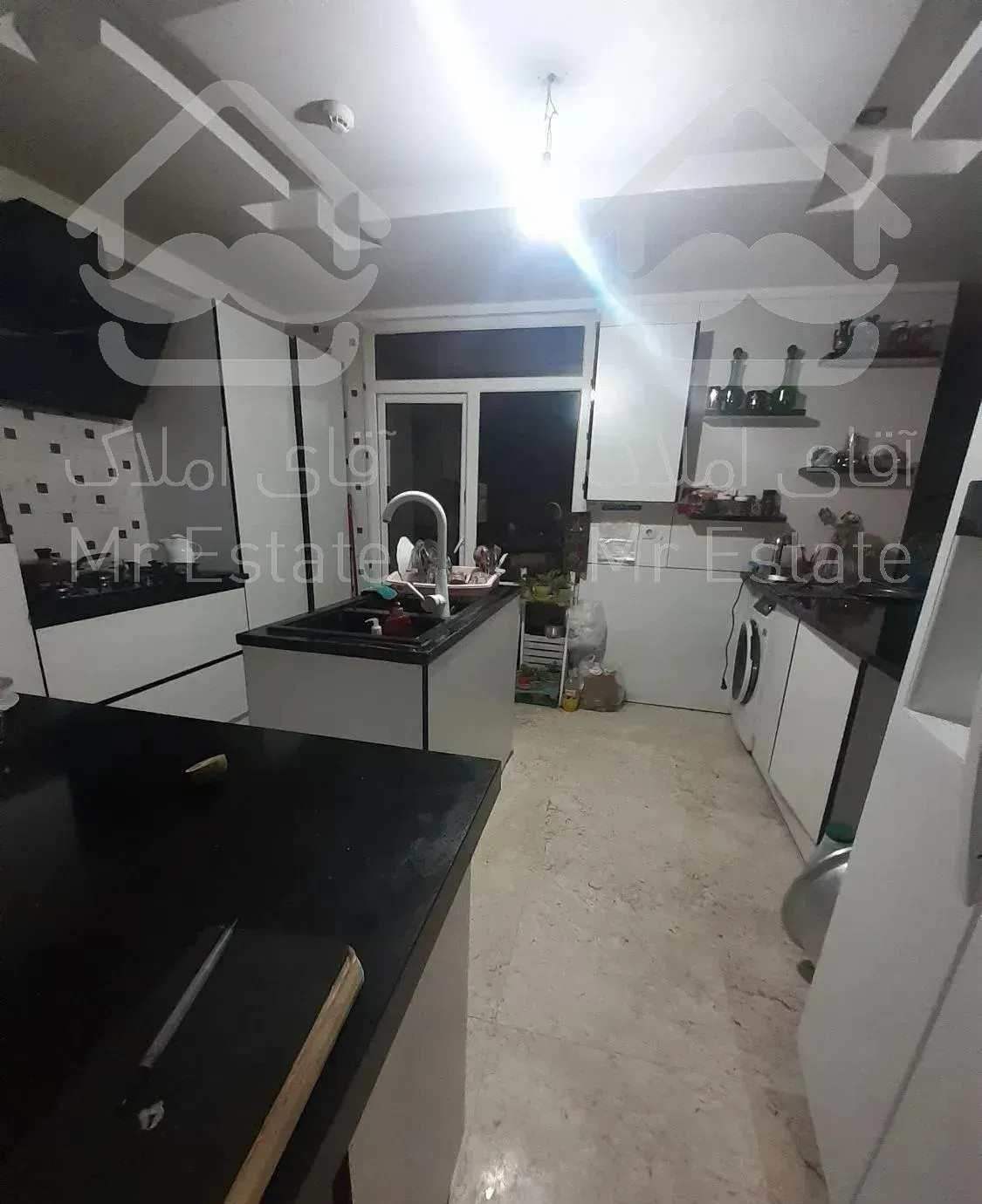 اپارتمان ۱۴۳ متر ۲ خواب  خوش نقشه