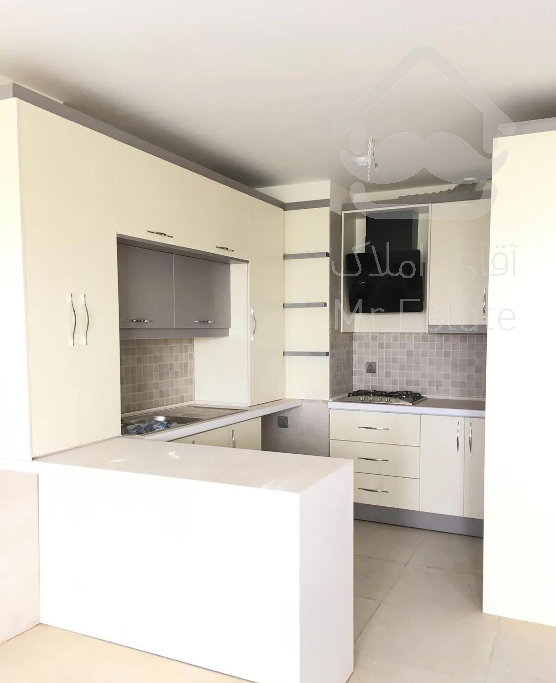 ۸۲ متر /آسمان البرز/غرق نور