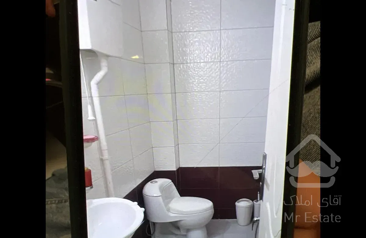 اپارتمان۶۹متری داخل شهرک شاهد