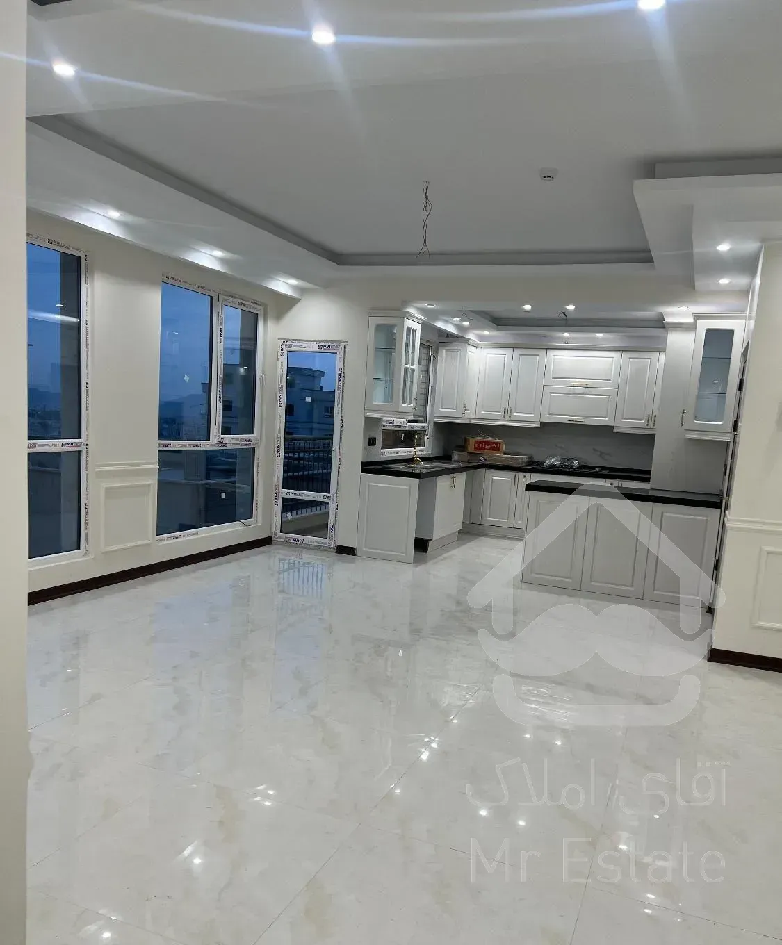 قائم مقام فراهانی ۷۵ متر ۲خوابه غرق در نور وآفتاب