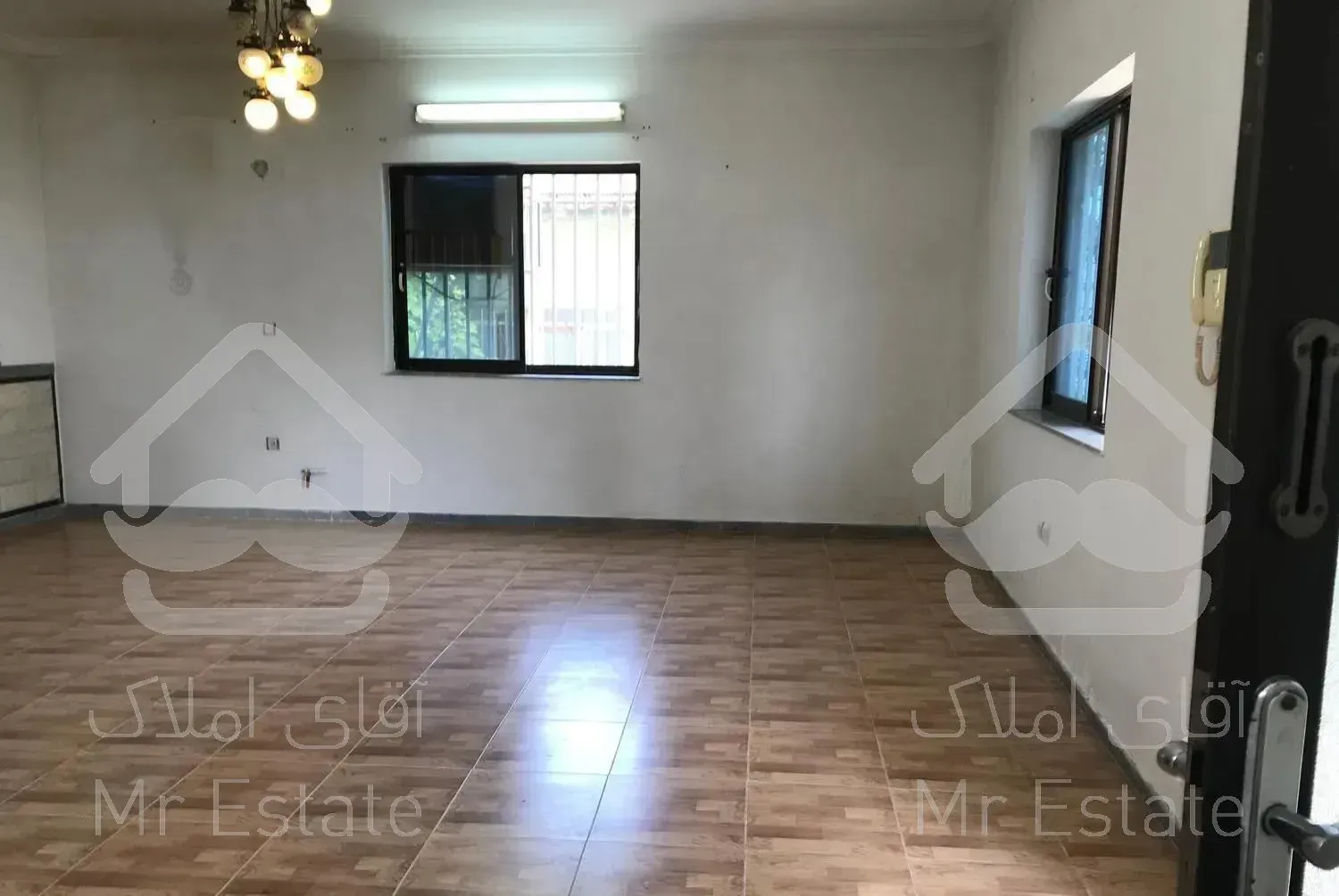 ویلا دربست ۱۳۰ متر بنا