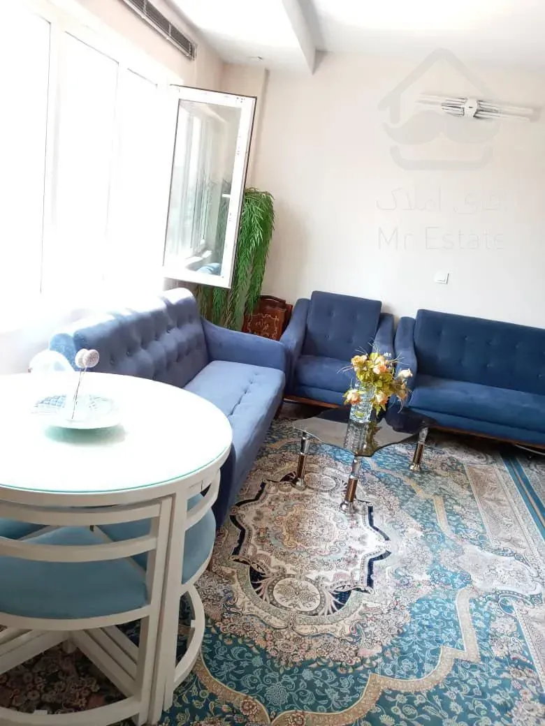 ۷۱ متر / برج ارکیده / جنوبی غرق نور / دریاچه چیتگر