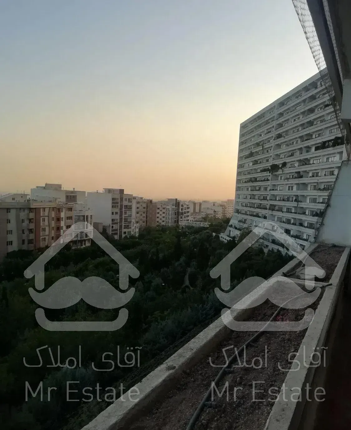 155 متر سه خواب شهرک امید