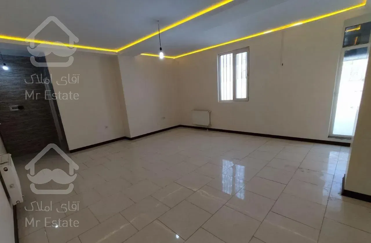 آپارتمان ۸۵متری پنت هوس/آسانسور/پارکینگ