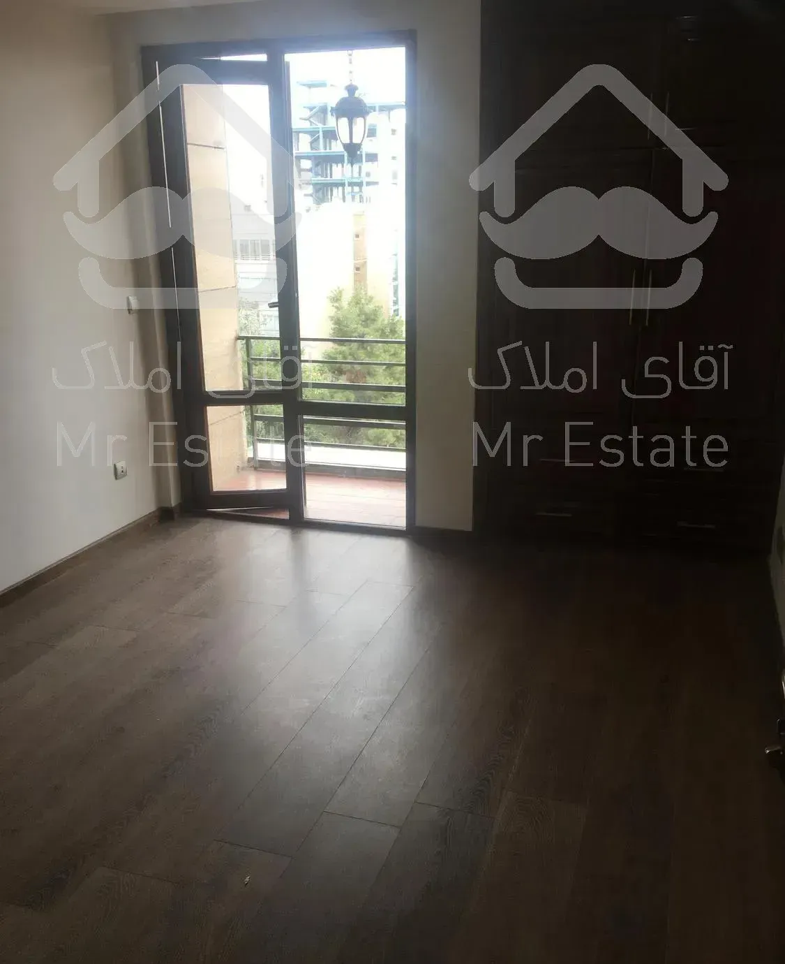 اپارتمان ۱۶۰ متری کامرانیه فول امکانات