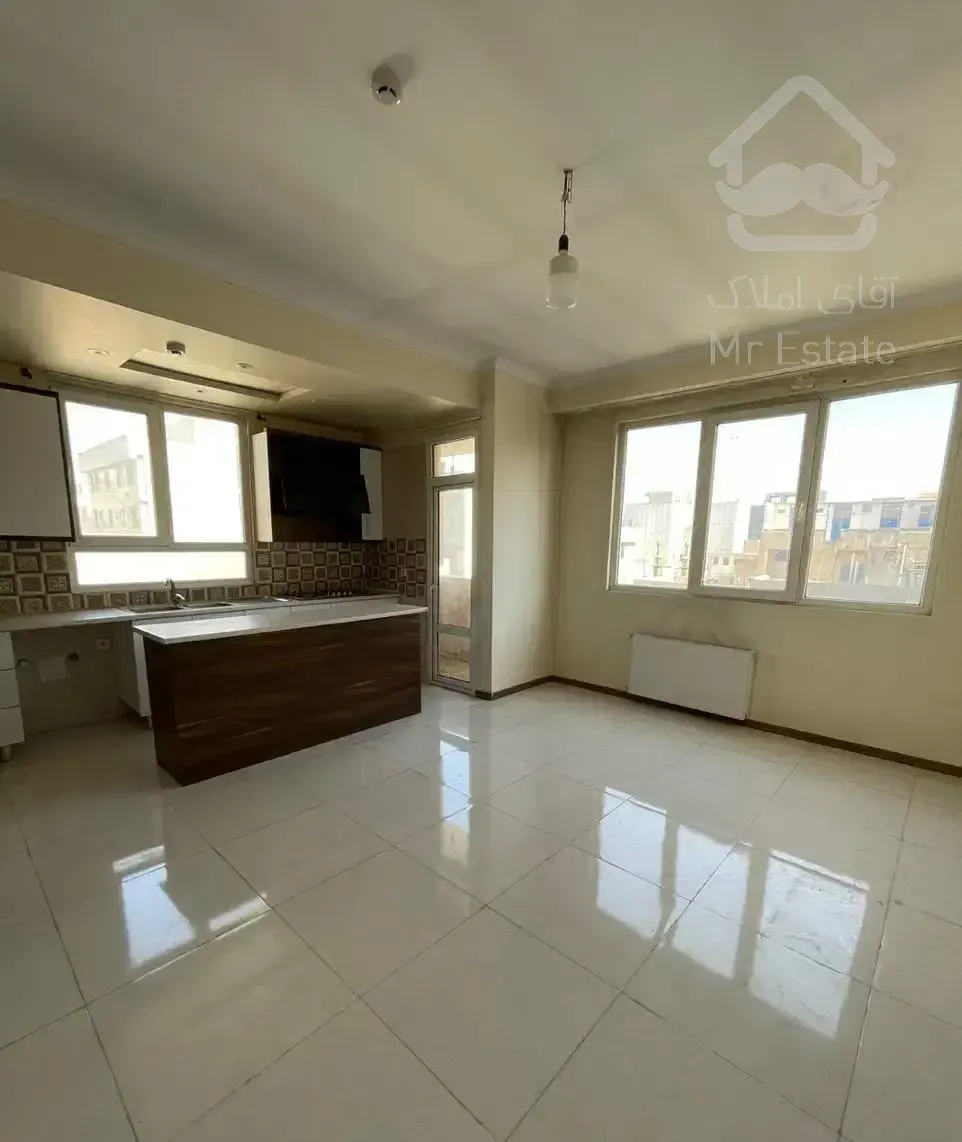 ۵۰ متر ۵ ساله/تخلیه/جیحون مرتضوی