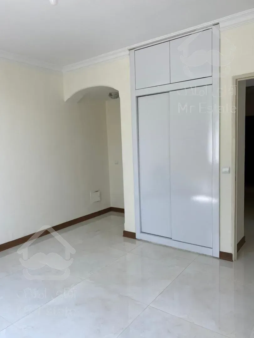 اجاره و رهن آپارتمان ولنجک 80  متر لوکس