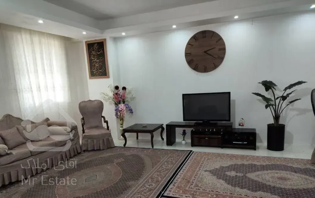 فروش واحد ۱۰۲ متری/ ۲ خواب /قیمت مناسب