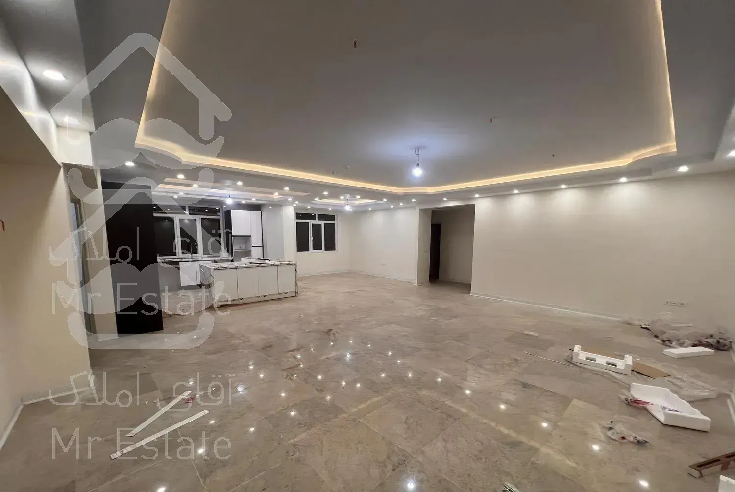 آپارتمان ۱۶۰ متری کلید نخورده ترجمان