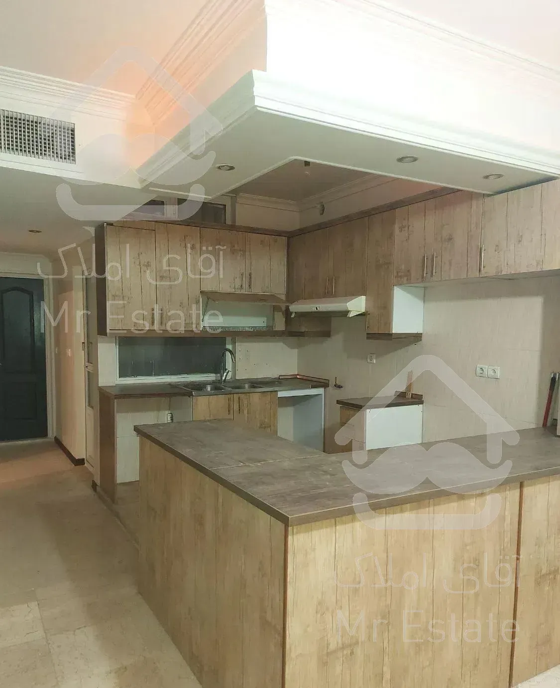 آپارتمان ۹۶ متری دو خوابه فول امکانات