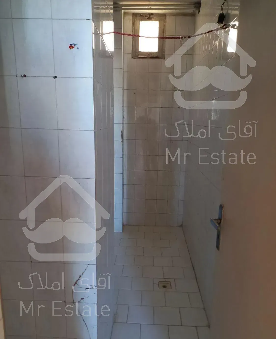 واحد۹۰ متری حجاب ۸۷ طبقه دوم تخلیه