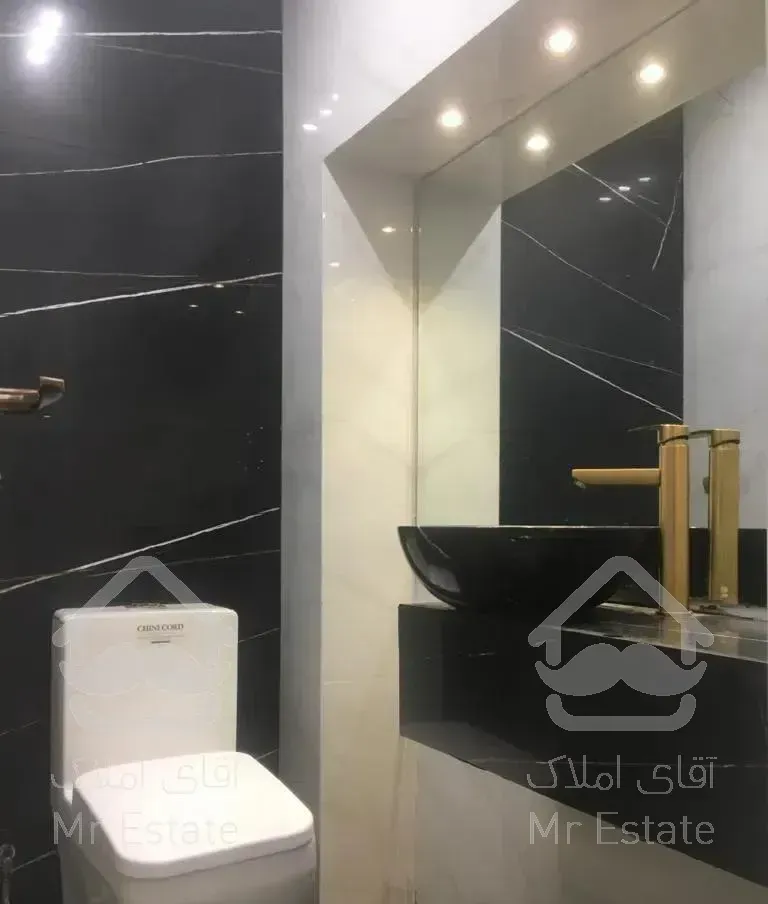 140 متر اندرزگو