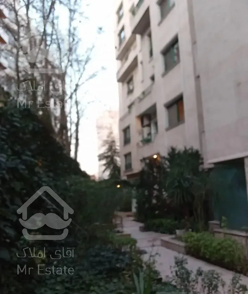 زمرد ۱۹۰ متر ۳ خواب ( شیک )