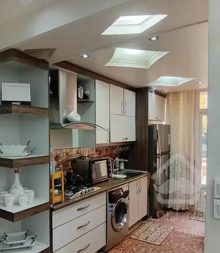 آپارتمان ۵۵ متر /آسانسور / پارک موتور/رهن کامل