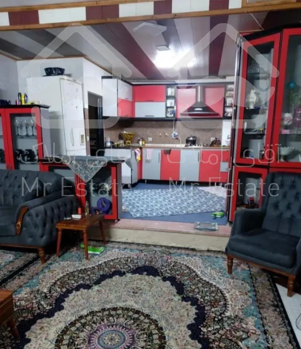 آپارتمان ۱۳۰متری با پارکینگ در خیابان امام