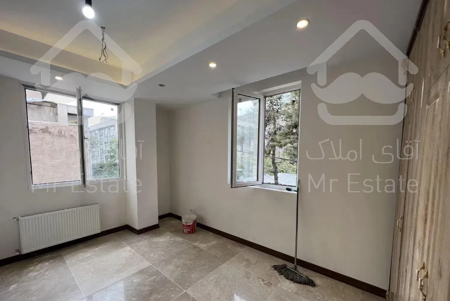 * خواجه عبدالله '۱۳۳متر نوساز تک واحد - ۲پارکینگ *