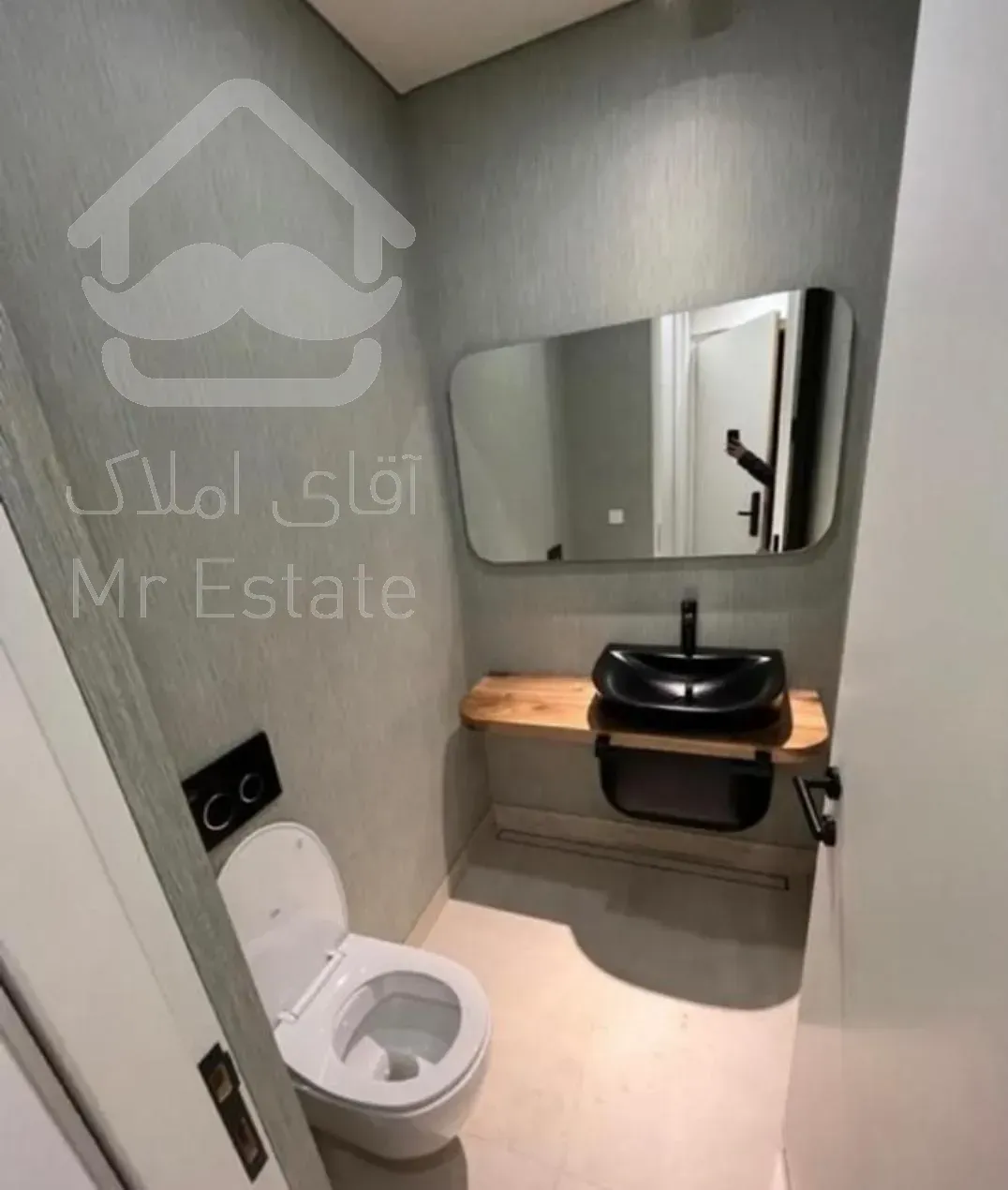 ۱۶۵ متر ۳ خواب/ قلهک/ بازسازی کامل/ غرق نور