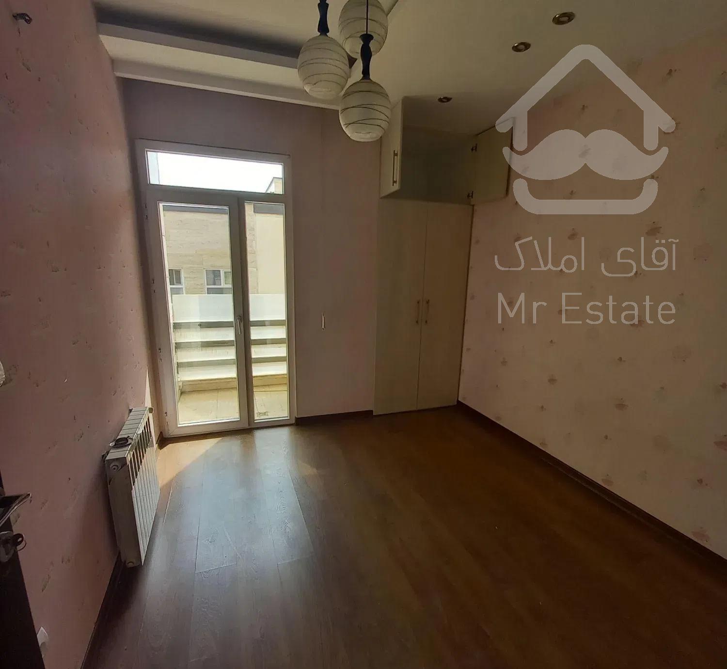 *گیشا ۱۱۰ متر سه خواب چسب پارک دوپارکنیگ*