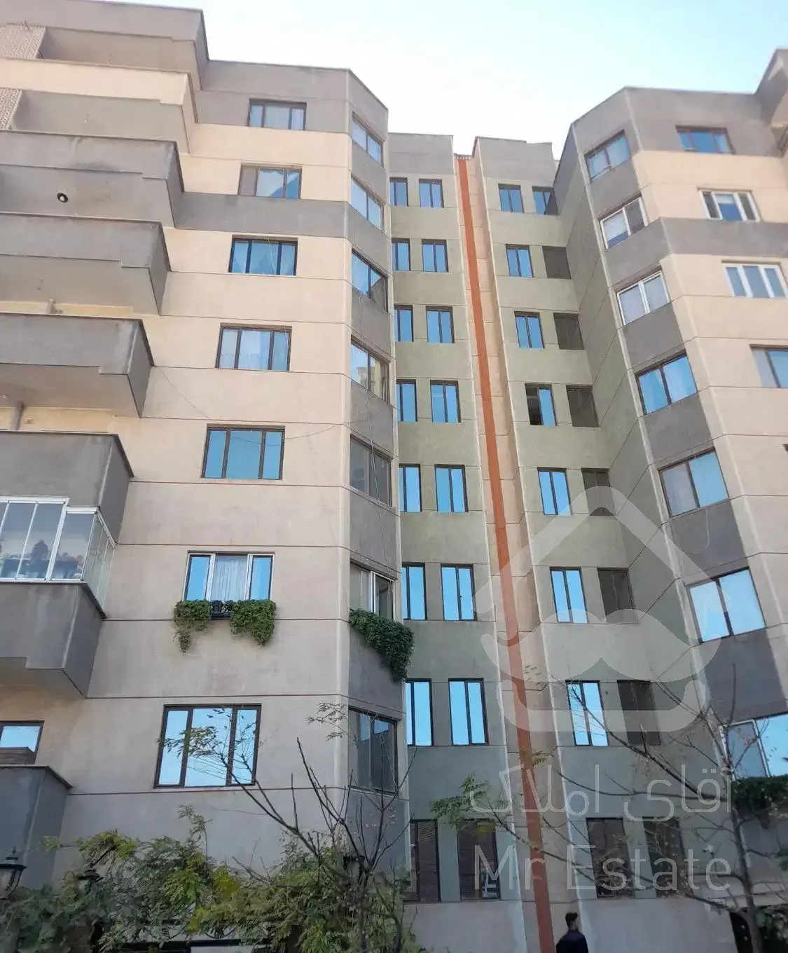 آپارتمان ۱۲۷ متری سه خواب